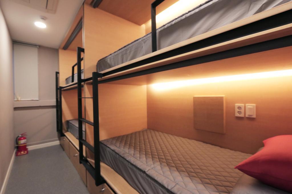 Blueboat Hostel Gyeongju Oda fotoğraf