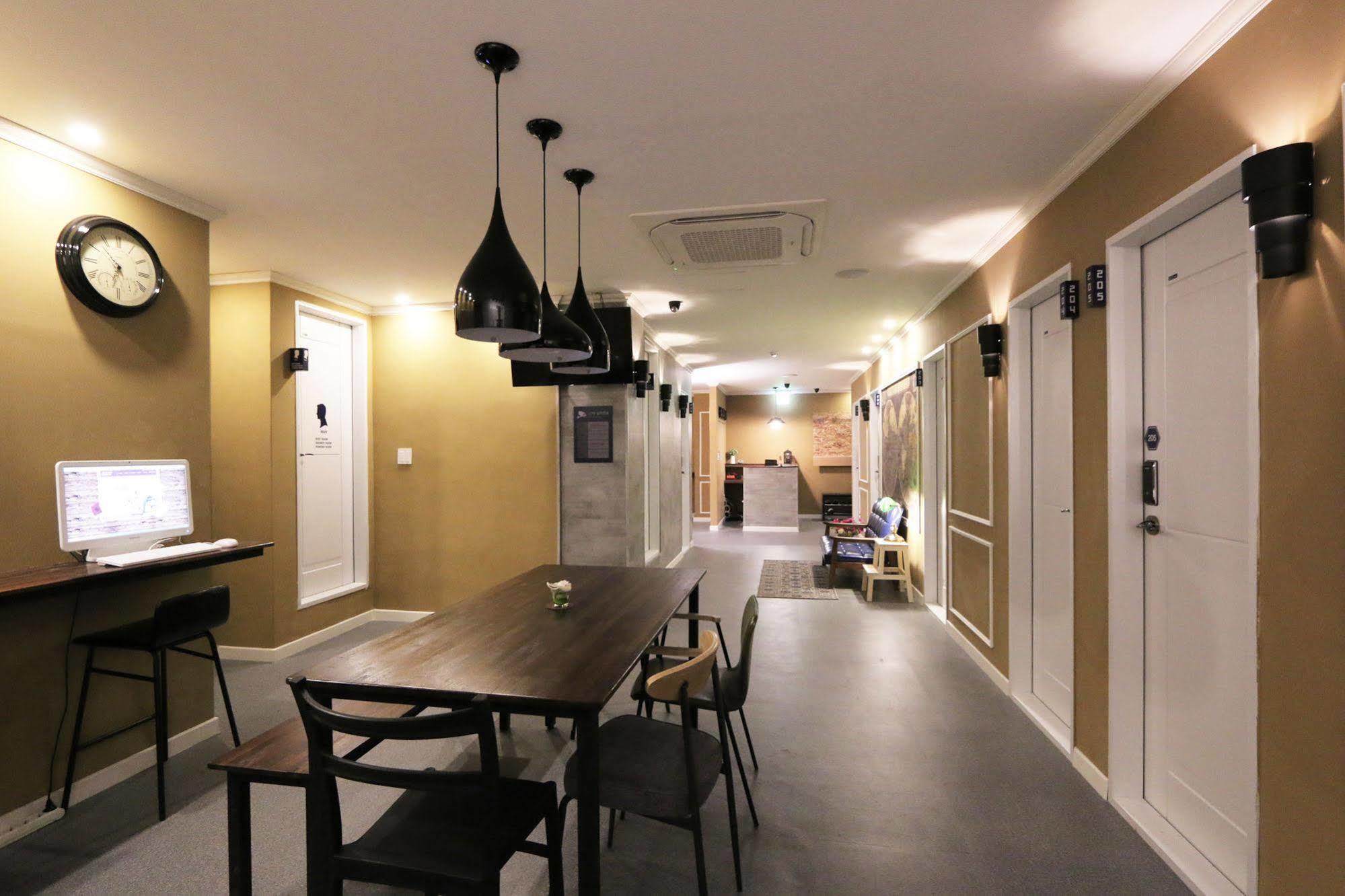 Blueboat Hostel Gyeongju Dış mekan fotoğraf