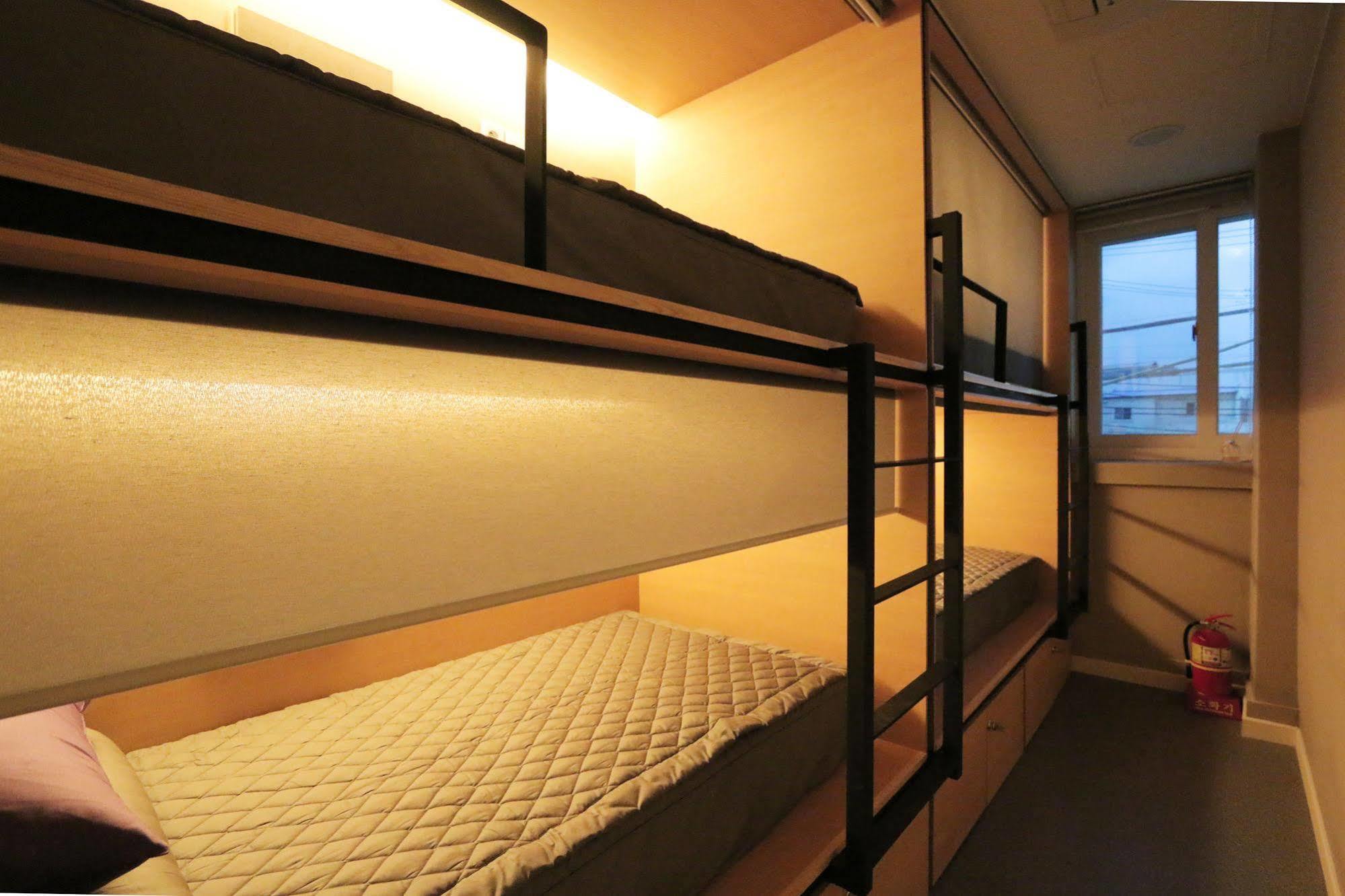 Blueboat Hostel Gyeongju Dış mekan fotoğraf
