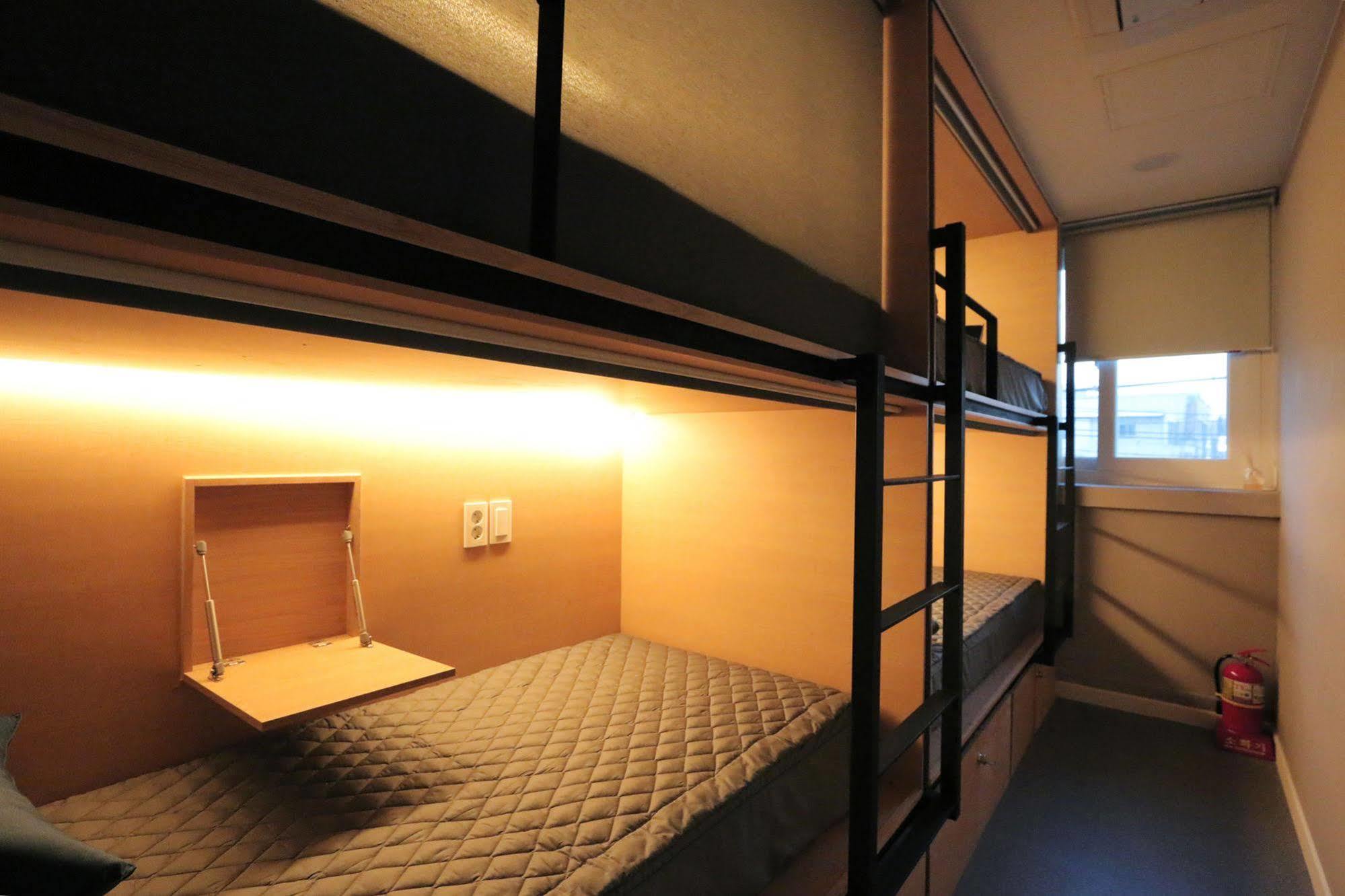 Blueboat Hostel Gyeongju Dış mekan fotoğraf